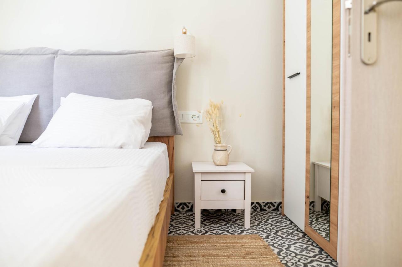 Kosnian City Suites Buitenkant foto