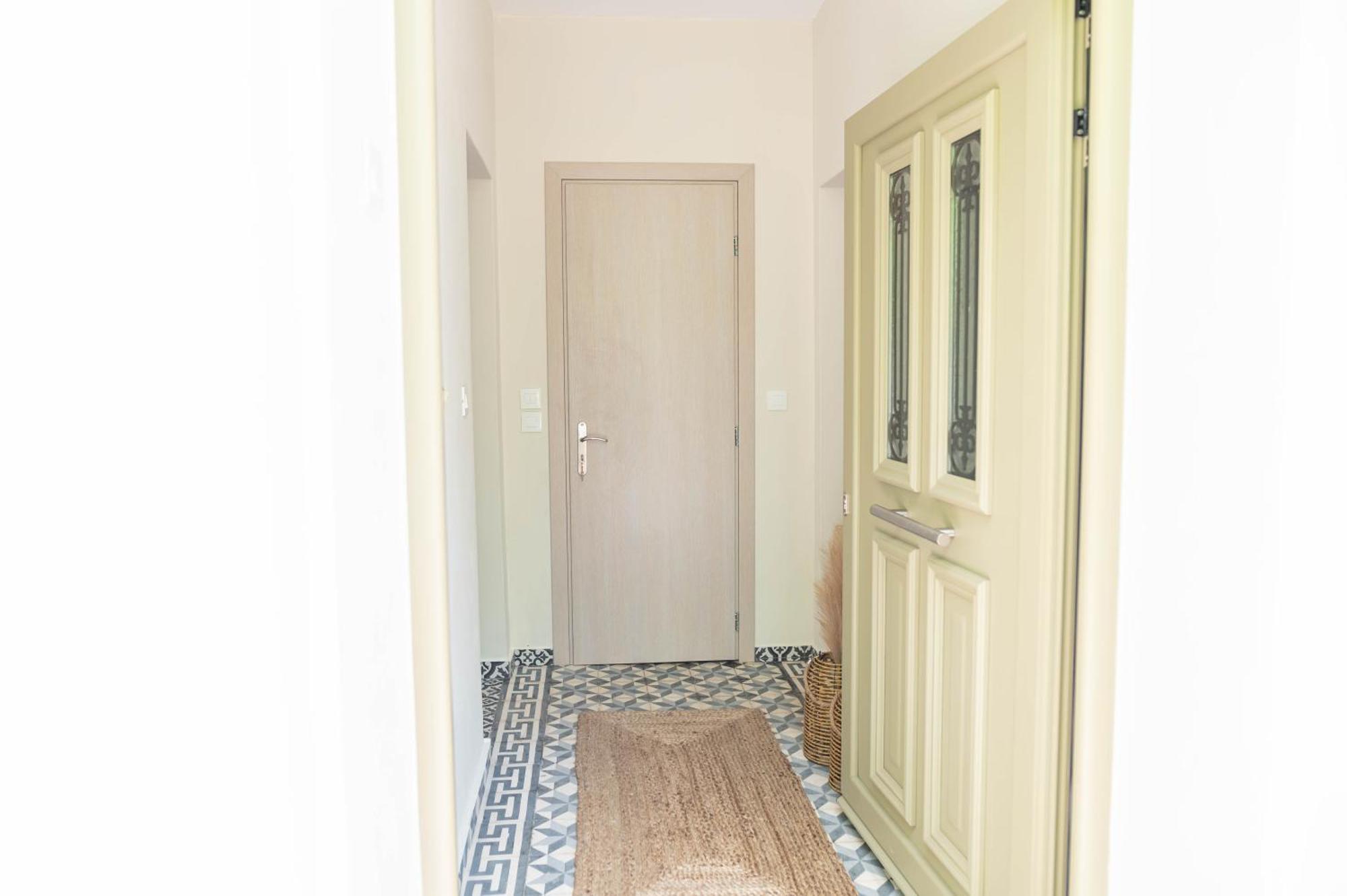 Kosnian City Suites Buitenkant foto