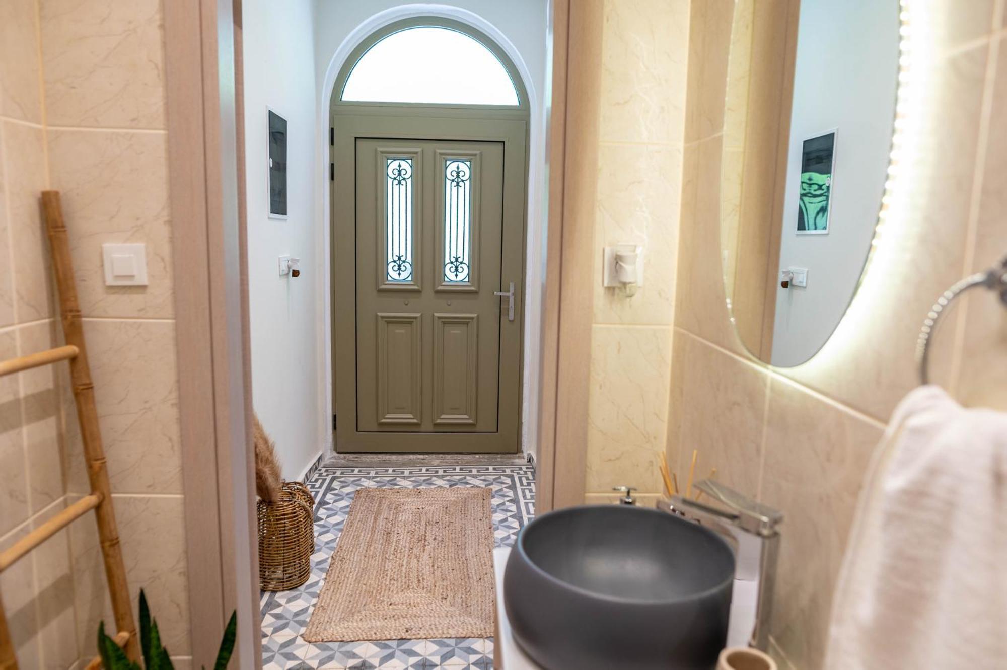 Kosnian City Suites Buitenkant foto